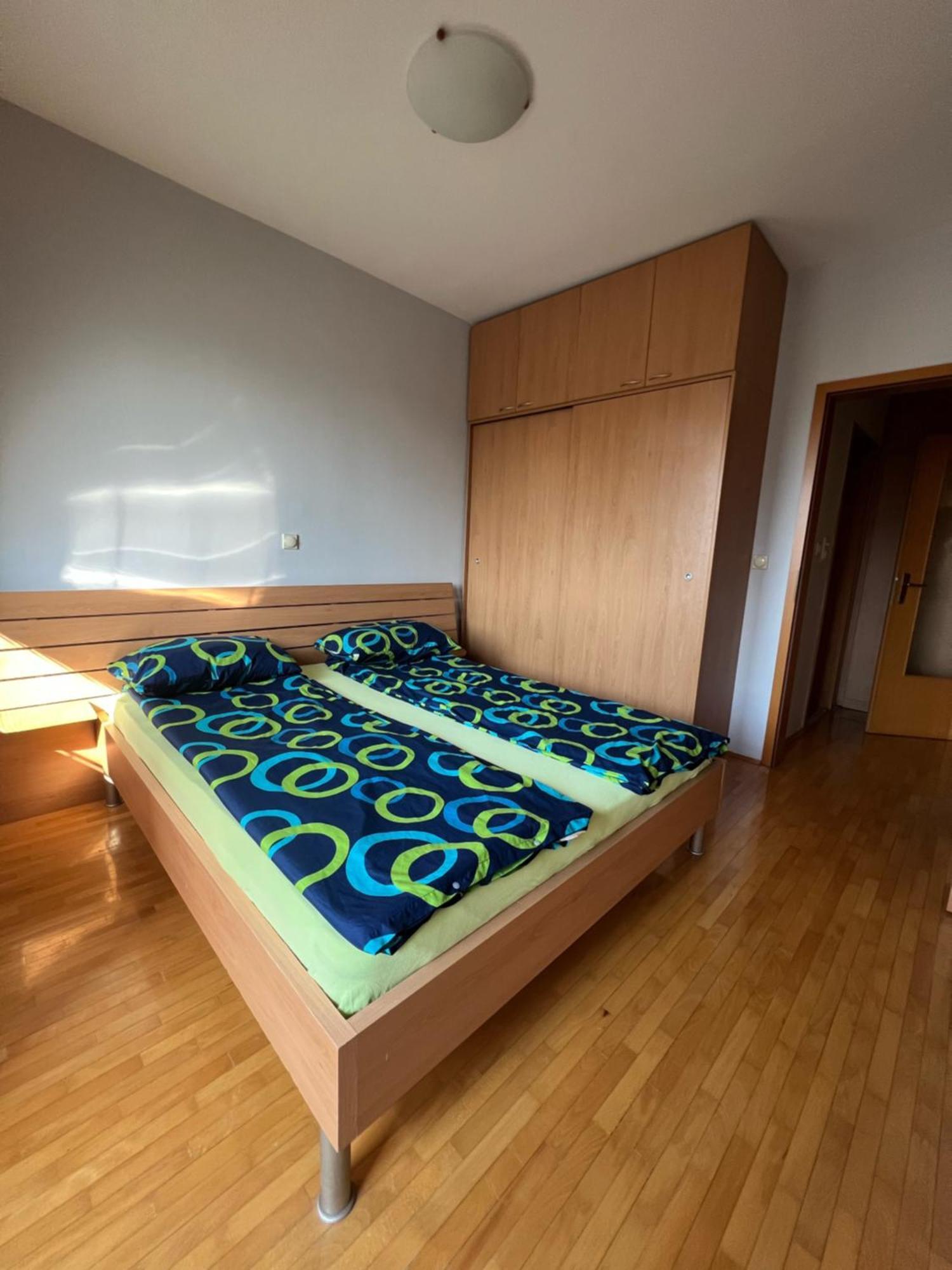 Cozy, Modern Apartment In The Center Of The City! سكوبجي المظهر الخارجي الصورة