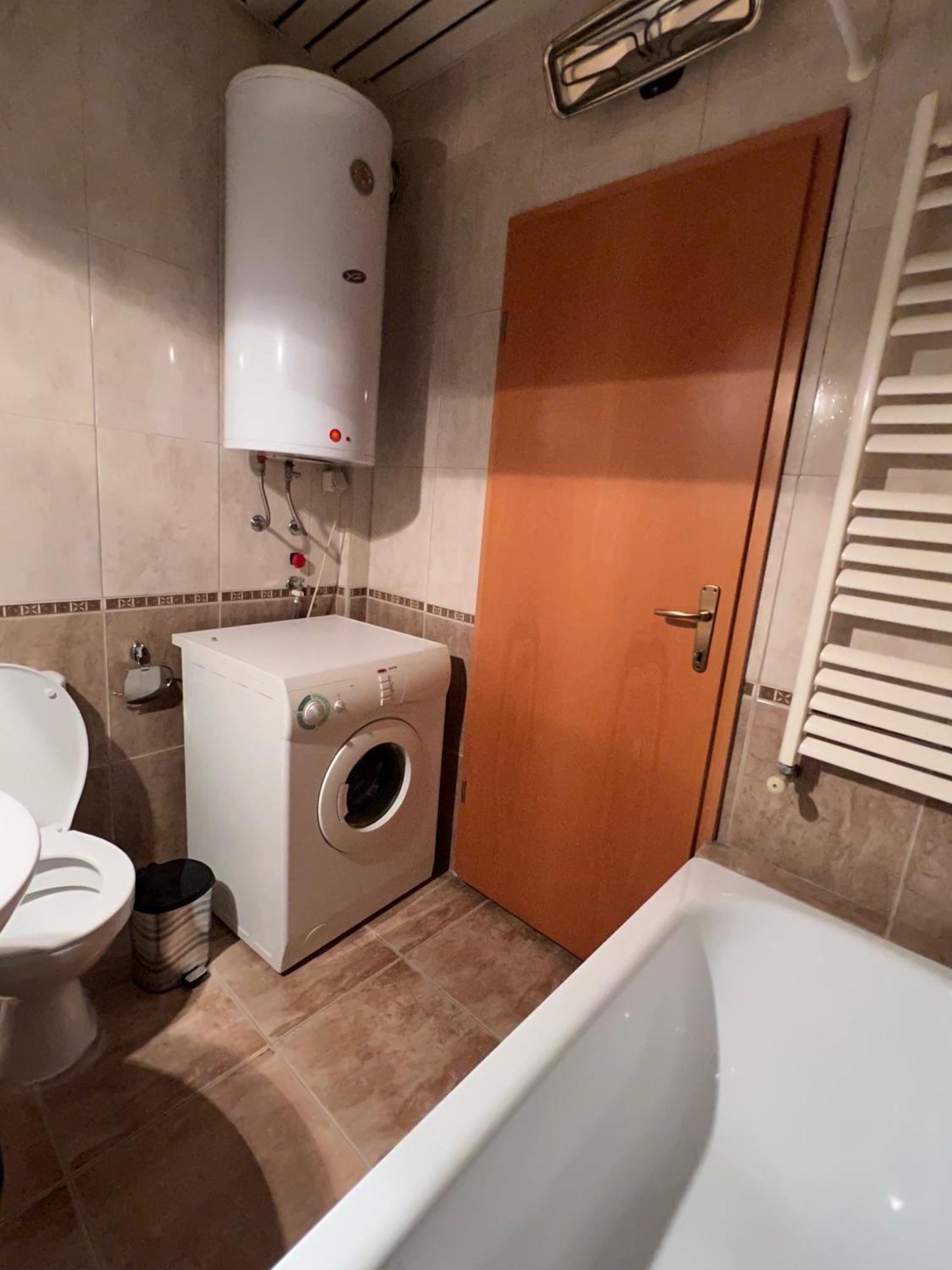 Cozy, Modern Apartment In The Center Of The City! سكوبجي المظهر الخارجي الصورة