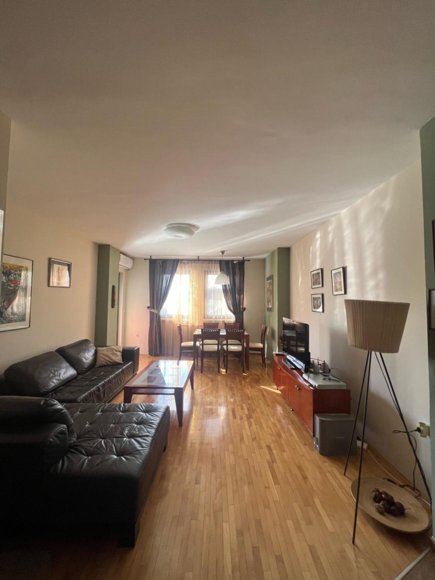 Cozy, Modern Apartment In The Center Of The City! سكوبجي المظهر الخارجي الصورة