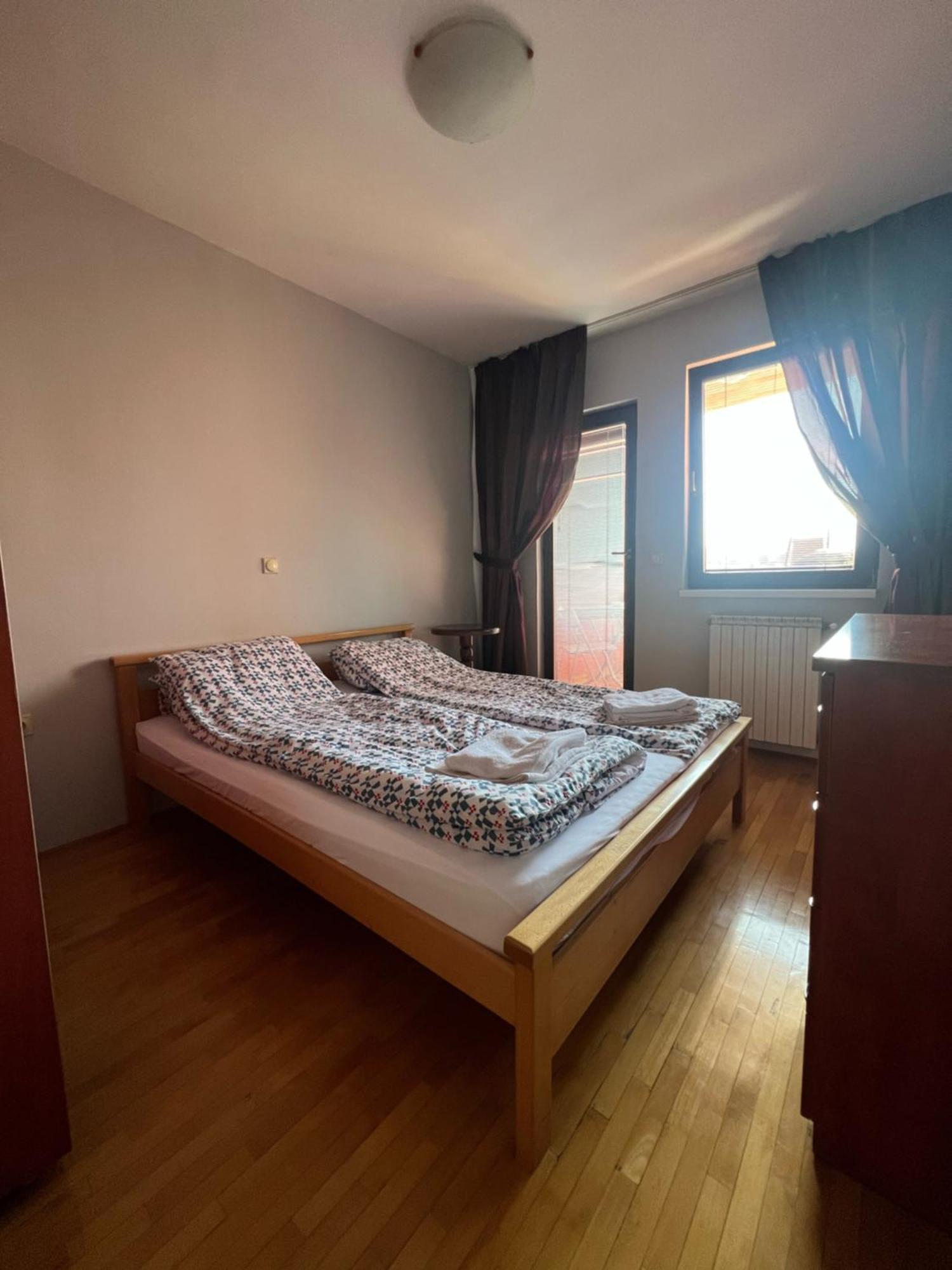 Cozy, Modern Apartment In The Center Of The City! سكوبجي المظهر الخارجي الصورة
